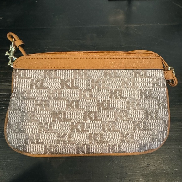 Brand new Karl Lagerfeld clutch bag - Picture 2 of 6